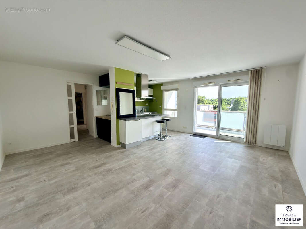 Appartement 61 m² à Sene  - photo 2