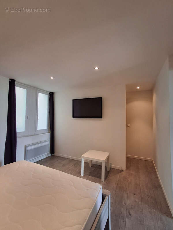 Appartement à MARSEILLE-2E