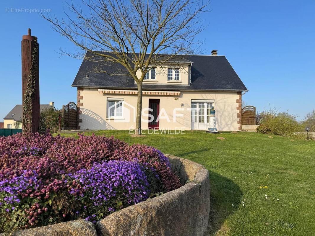 Photo 1 - Maison à ISIGNY-LE-BUAT