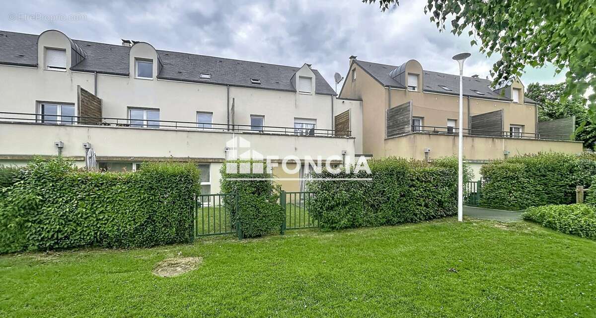 Appartement à VERSON