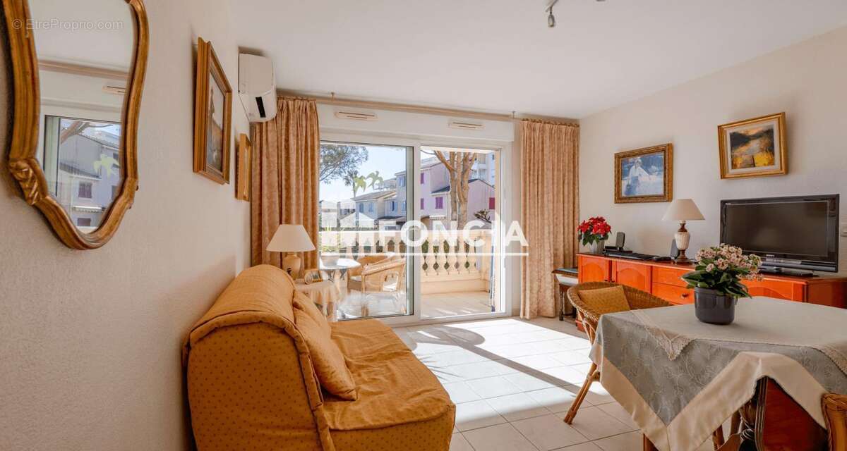 Appartement à FREJUS