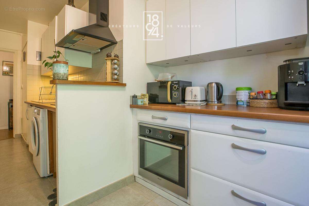 Appartement à MARSEILLE-9E
