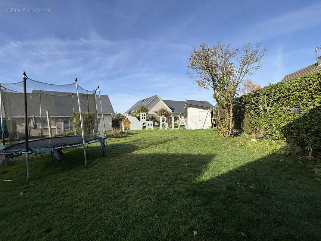 Maison à LE NEUBOURG