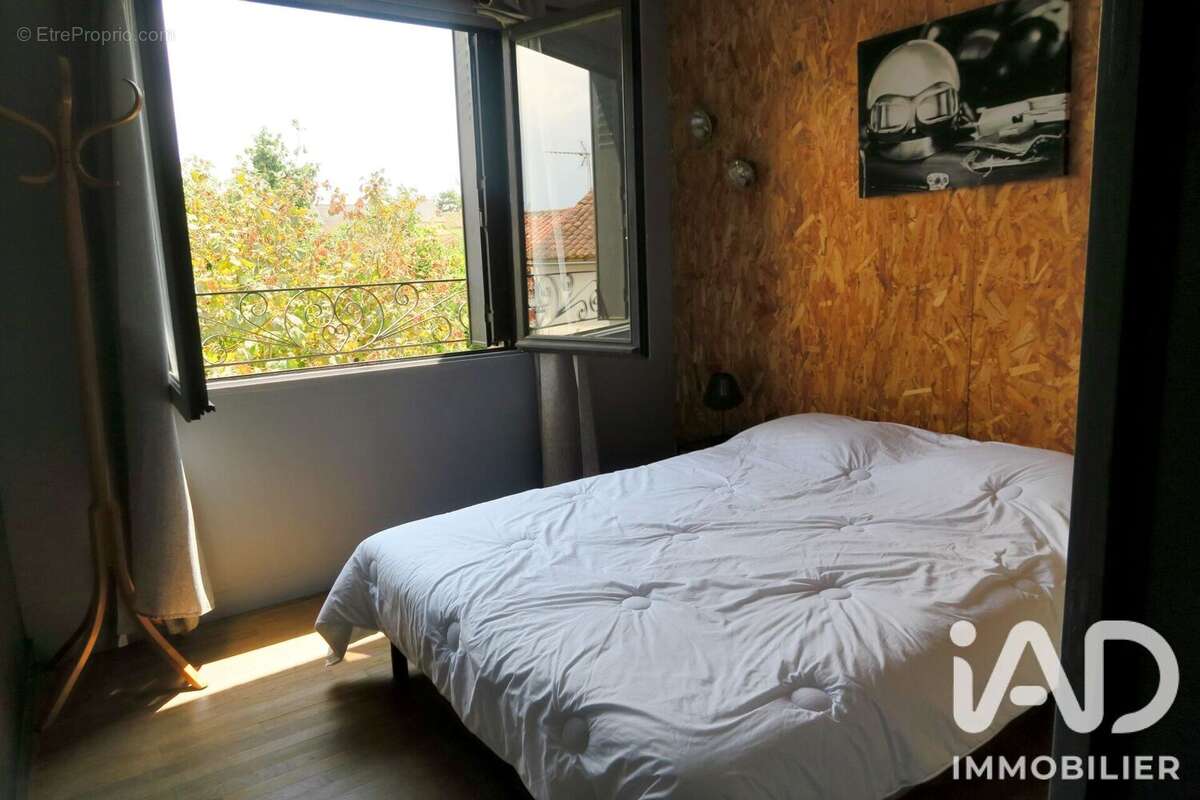 Maison 100 m² à Bouresse  - photo 9