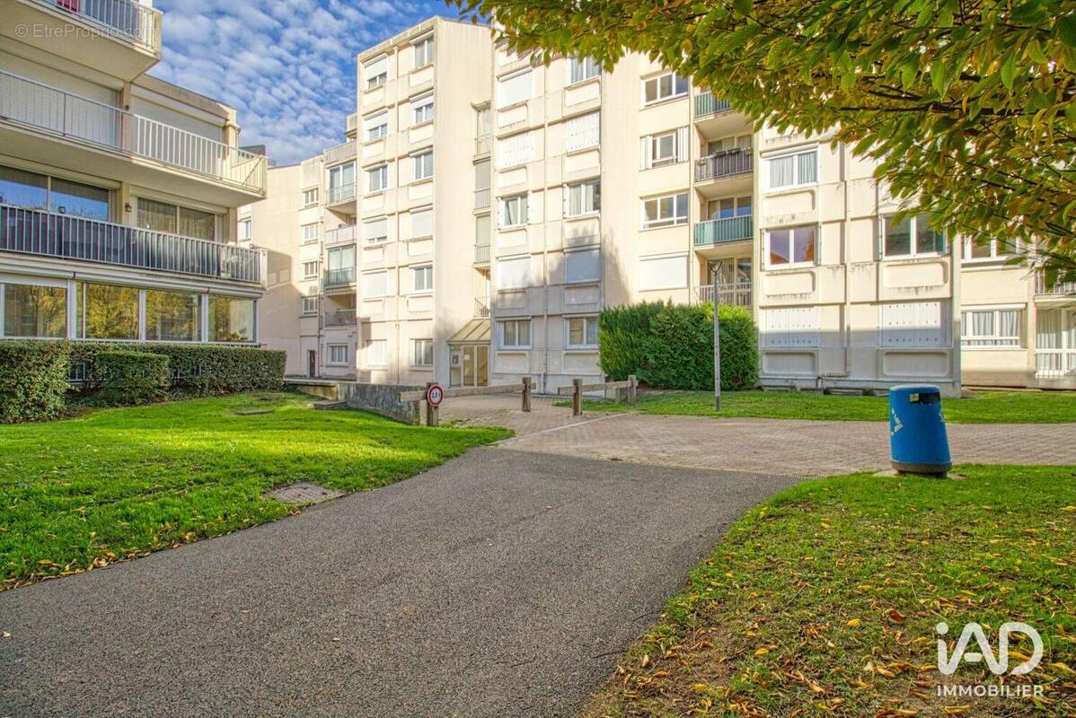 Photo 1 - Appartement à LAGNY-SUR-MARNE