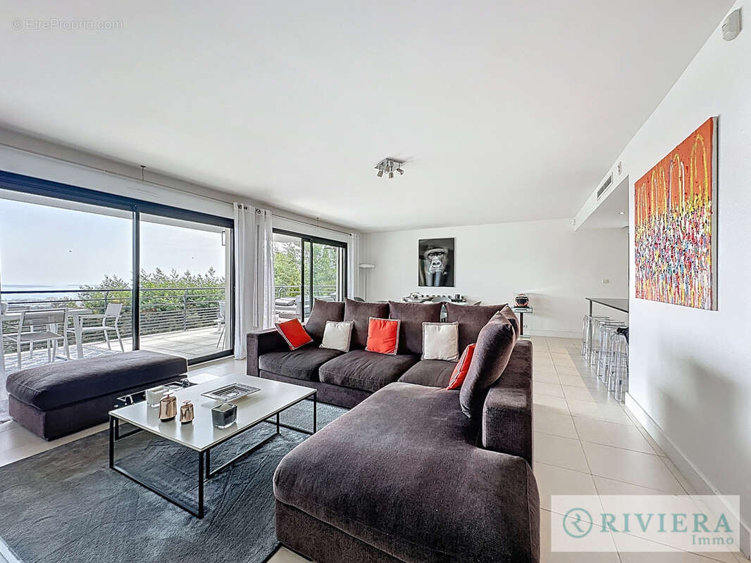 Maison à MANDELIEU-LA-NAPOULE