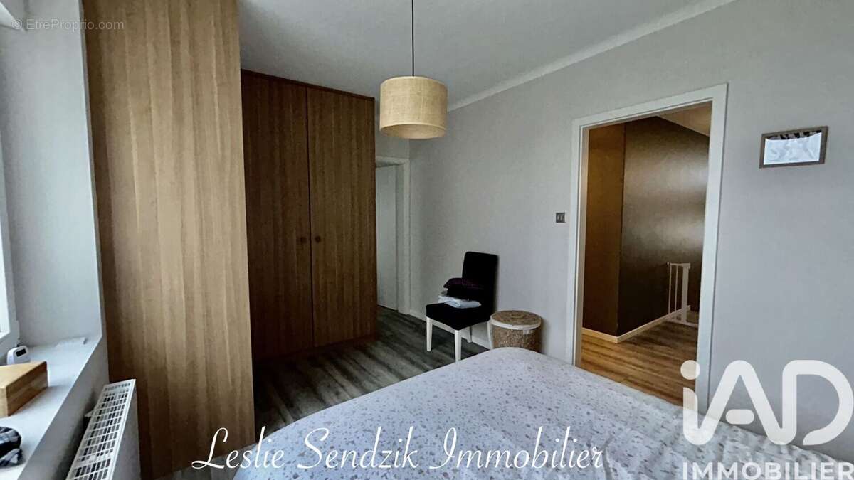 Photo 8 - Maison à MONTOIS-LA-MONTAGNE