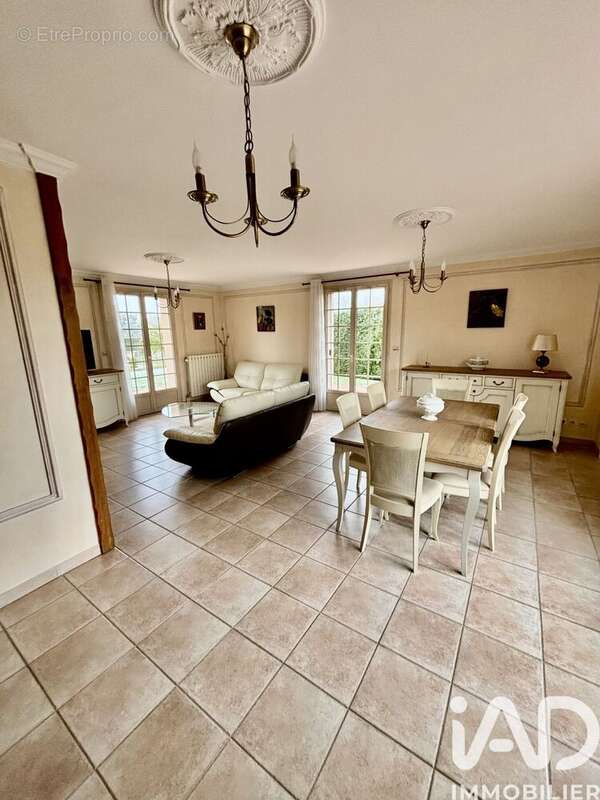 Photo 5 - Maison à CHARBUY