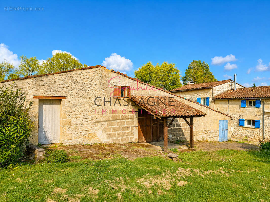 Maison à BRANNE