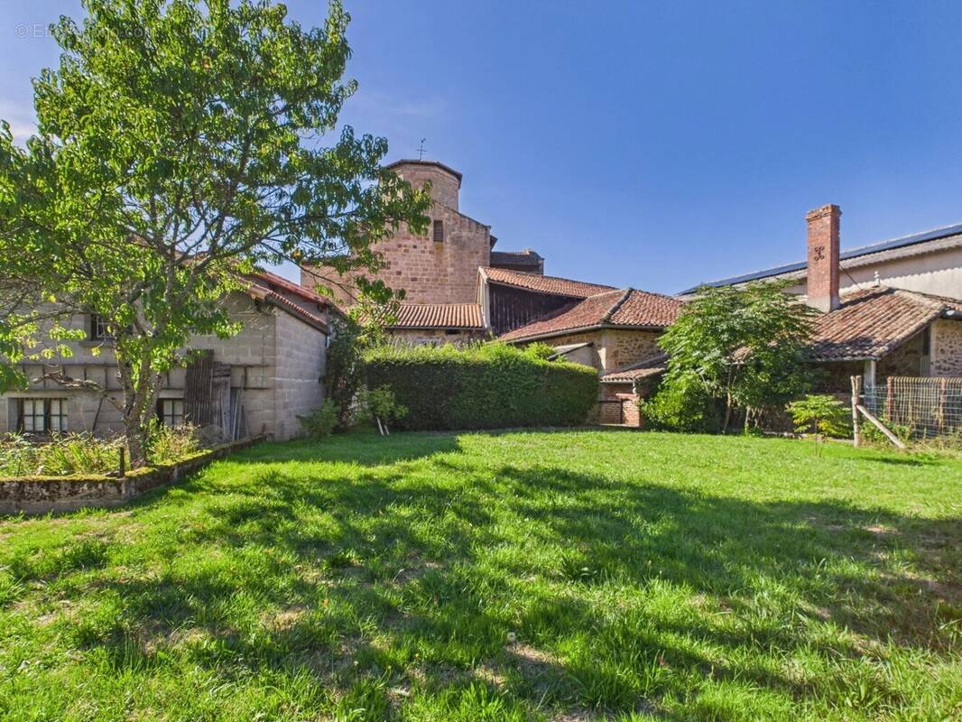 Maison à ROCHECHOUART