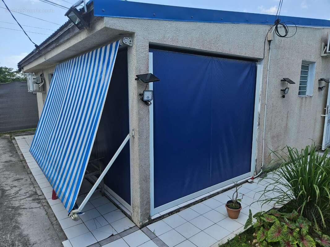 Maison à SAINTE-ANNE