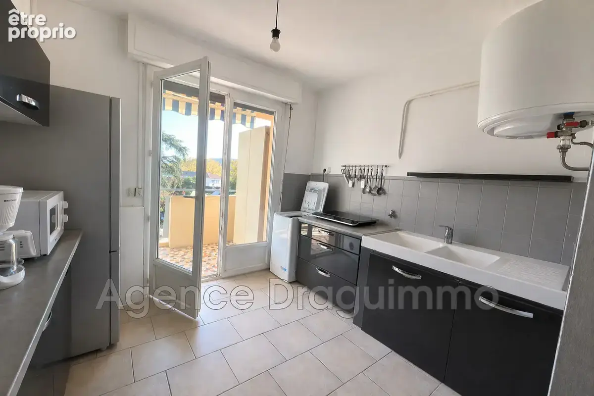 Appartement 2 pièces 45 m² à vendre à Draguignan (83300) - photo 3