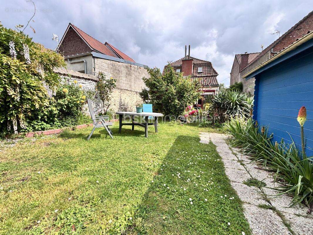 Maison à ROEULX