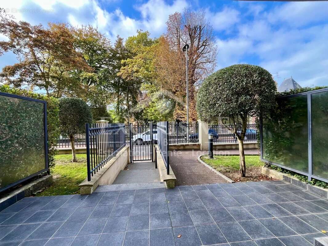 Appartement à TROUVILLE-SUR-MER