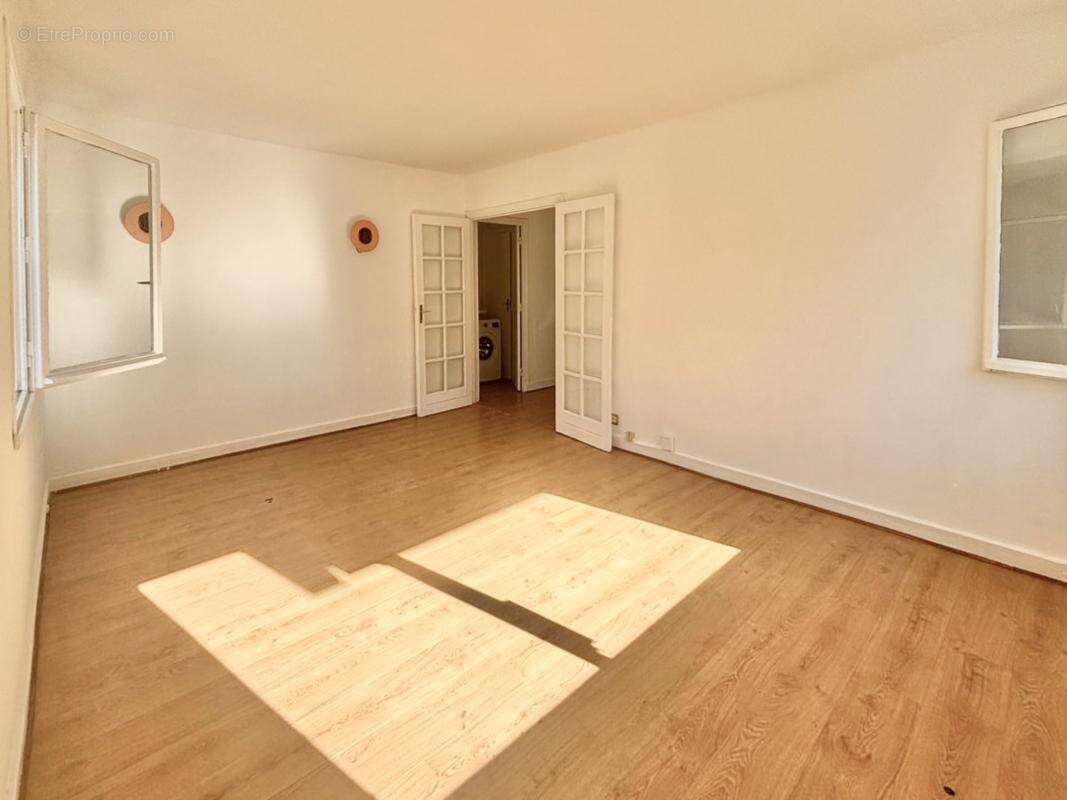 Appartement à PLAISIR