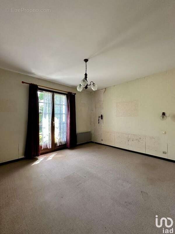 Photo 8 - Maison à URCUIT