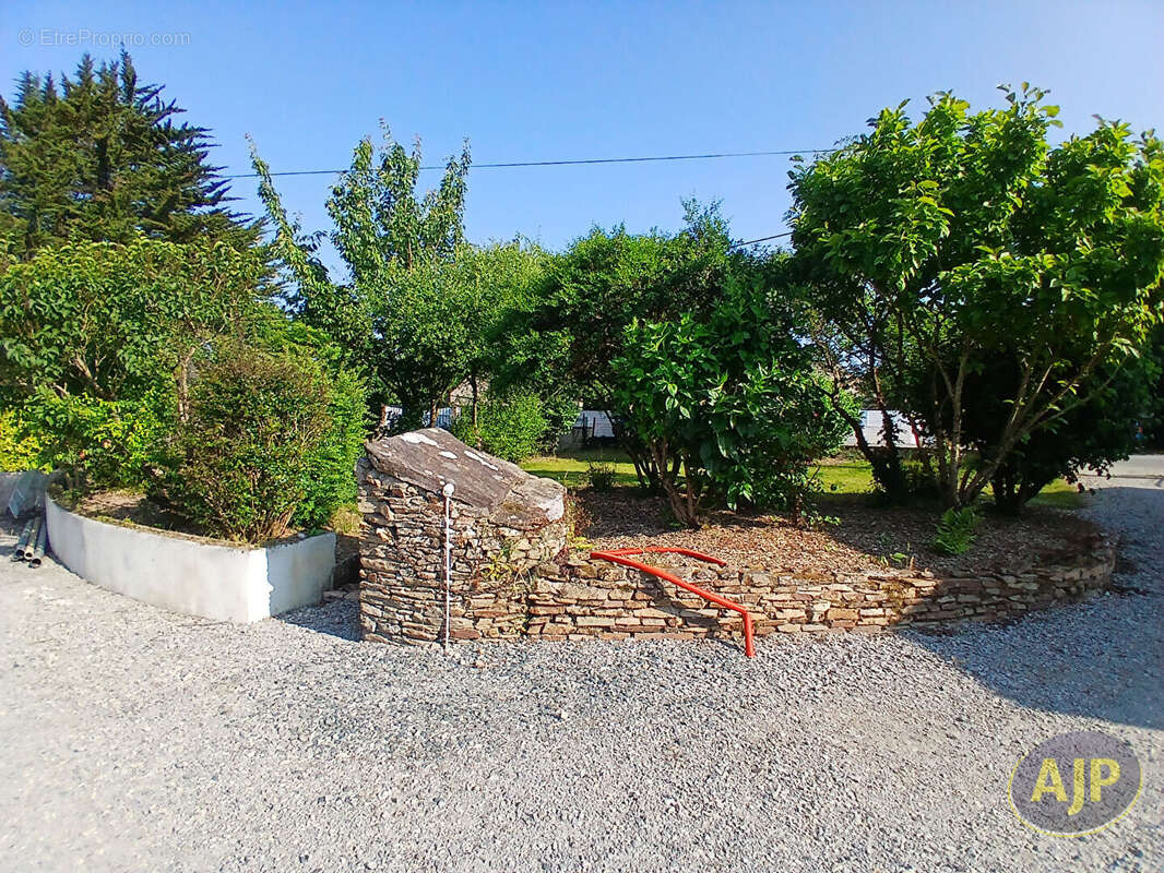 Terrain à BOUVRON