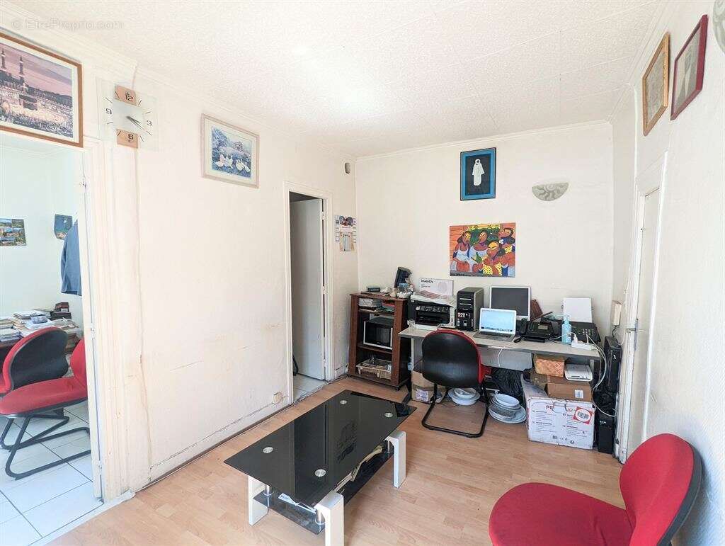 Appartement à PARIS-10E
