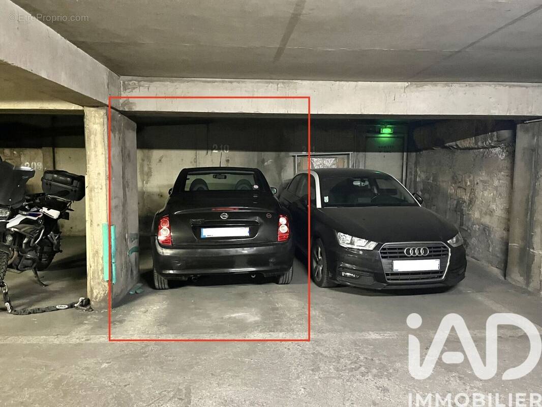 Photo 1 - Parking à PARIS-14E