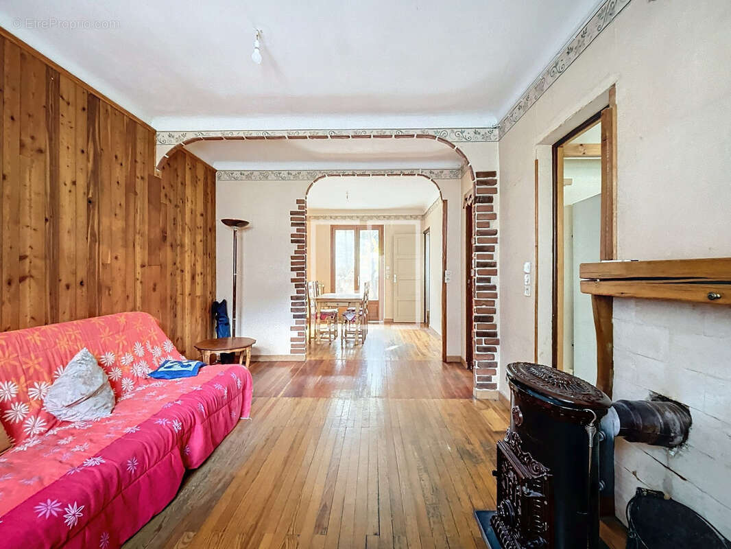 Maison à LA CONDAMINE-CHATELARD