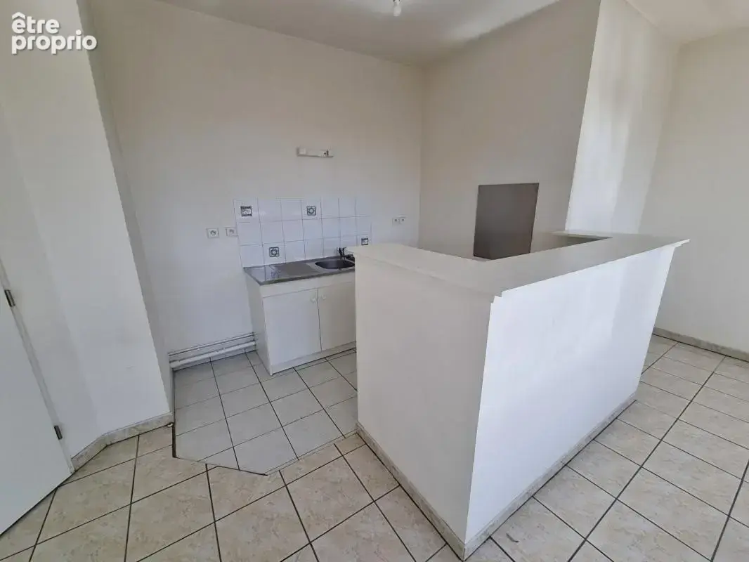 APPARTEMENT 2 chambres , hyper centre, garage, cave - photo 4