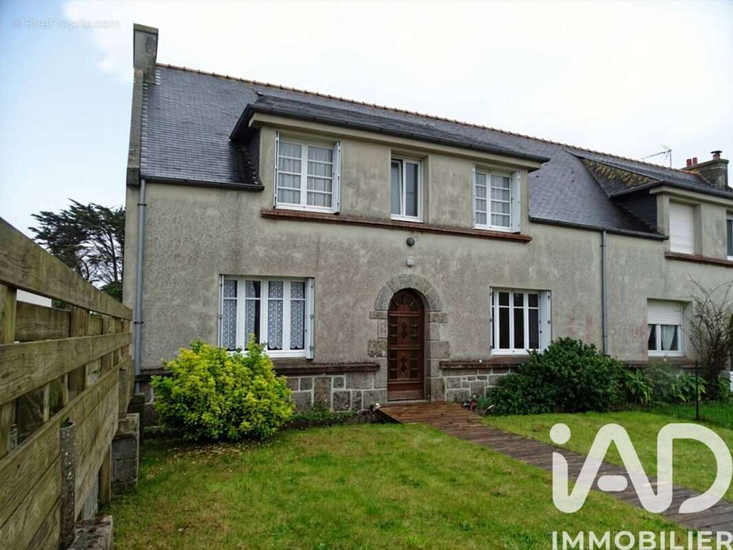 Photo 2 - Maison à CLEDER