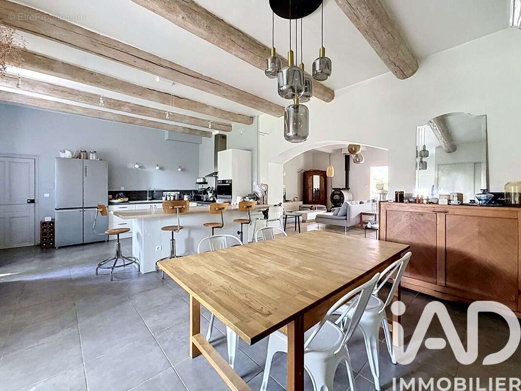 Photo 9 - Maison à CABANNES