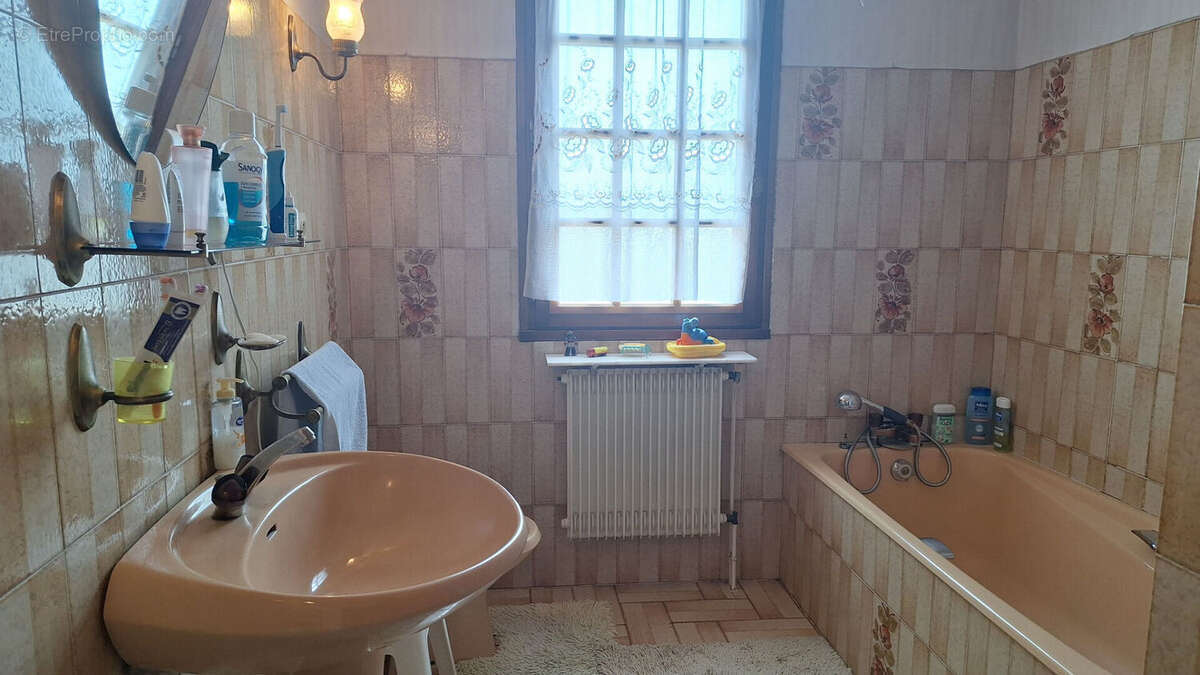 Maison à COURNON-D'AUVERGNE