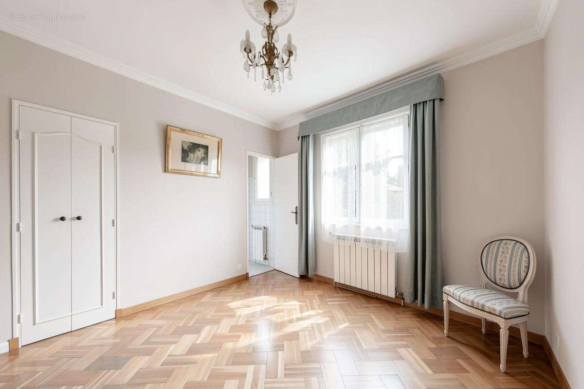 Maison à BOUC-BEL-AIR