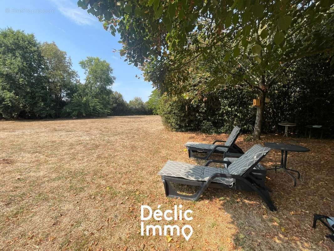 Maison 4 chambres avec grand terrain - clos - à Saint-Cyr-en-Talmondais  À environ 15 minutes de la côte vendéenne - photo 10