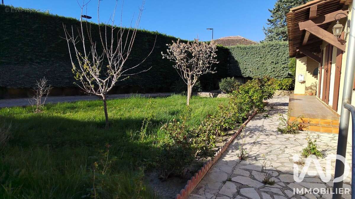 Maison 99 m² à Orange  - photo 2
