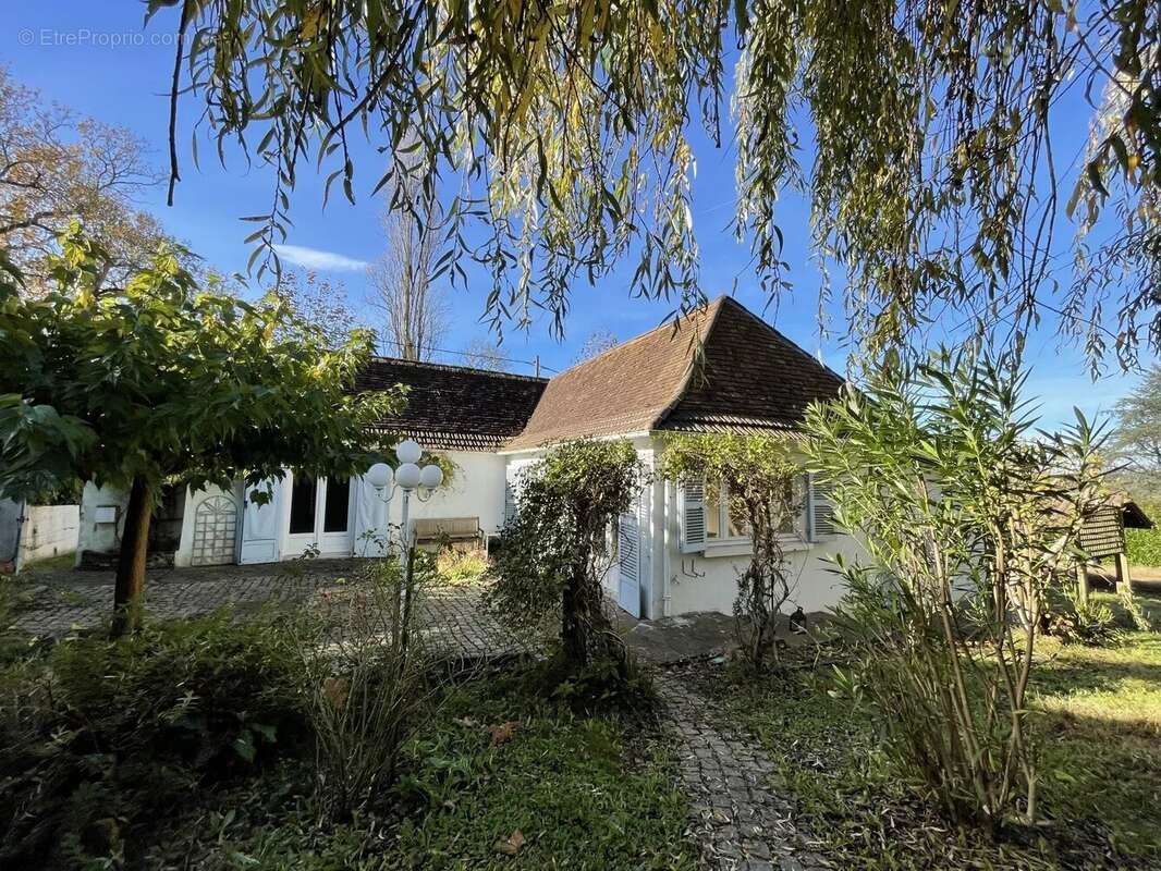 Maison à SALIES-DE-BEARN