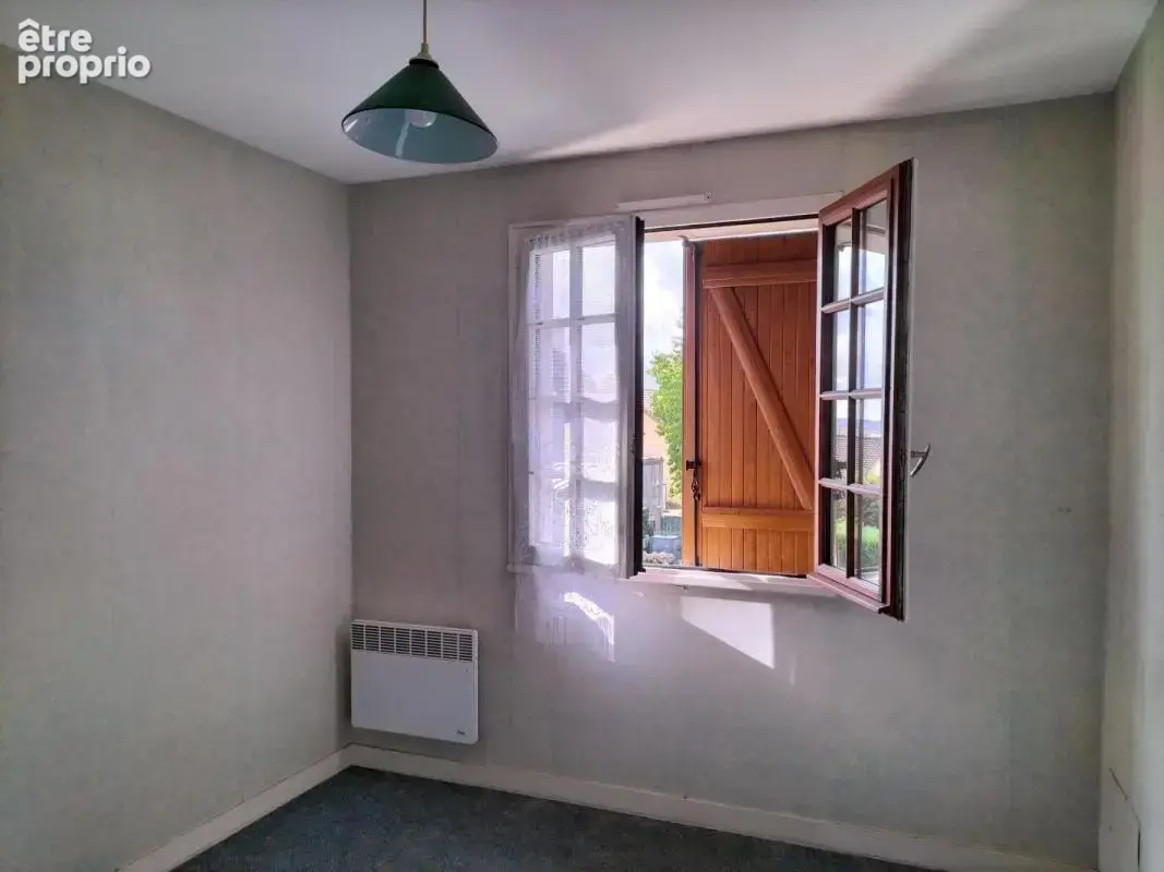 Maison 5 pièces 81 m² à vendre à Villaines-La-Juhel (53700) - photo 4