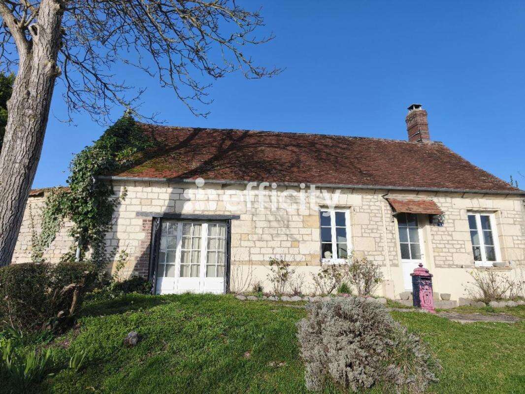 Maison à NEUFVY-SUR-ARONDE