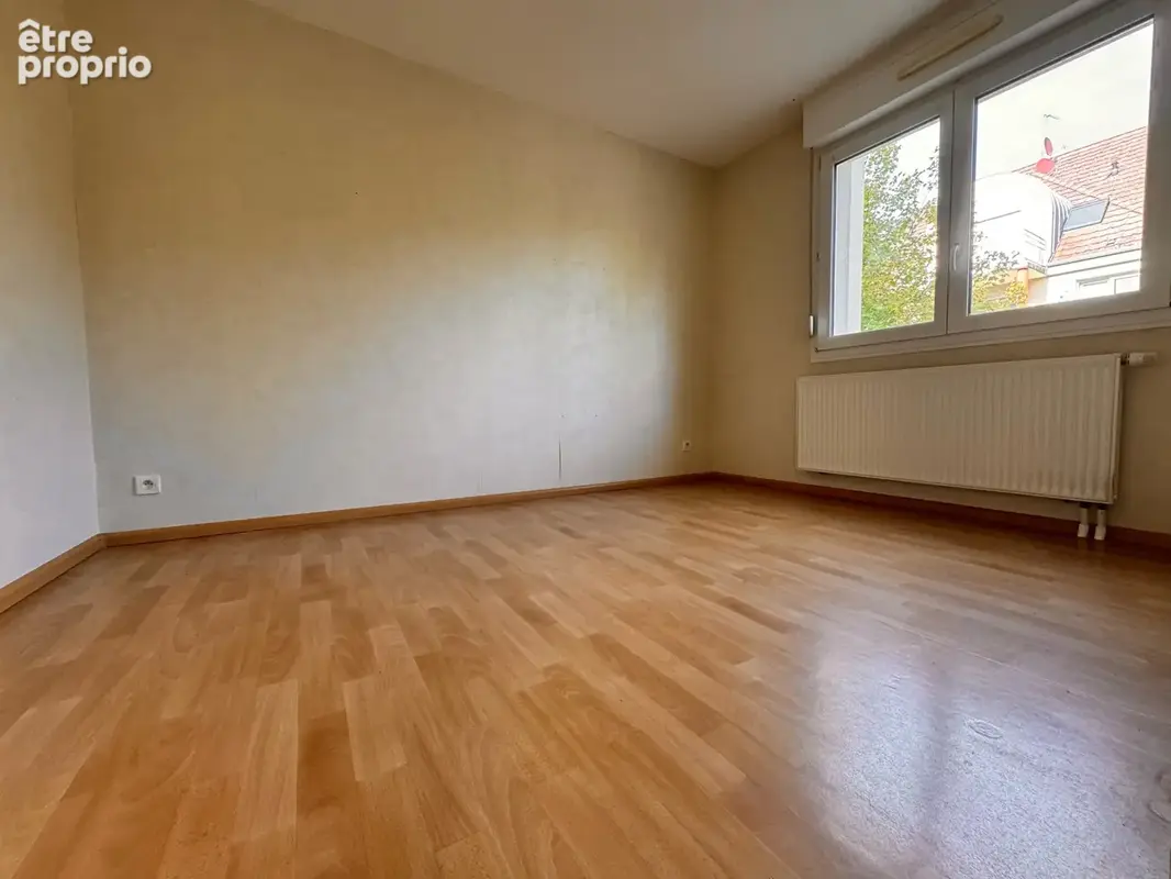 Grand 3/4 pièces de 85 m2 avec terrasse, garage et parking - photo 12