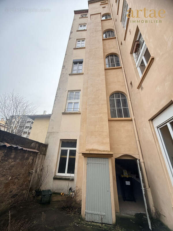 Appartement à LYON-4E