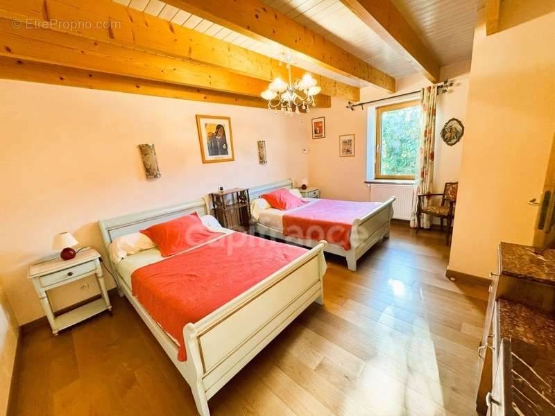 Maison à PLOUNEOUR-TREZ