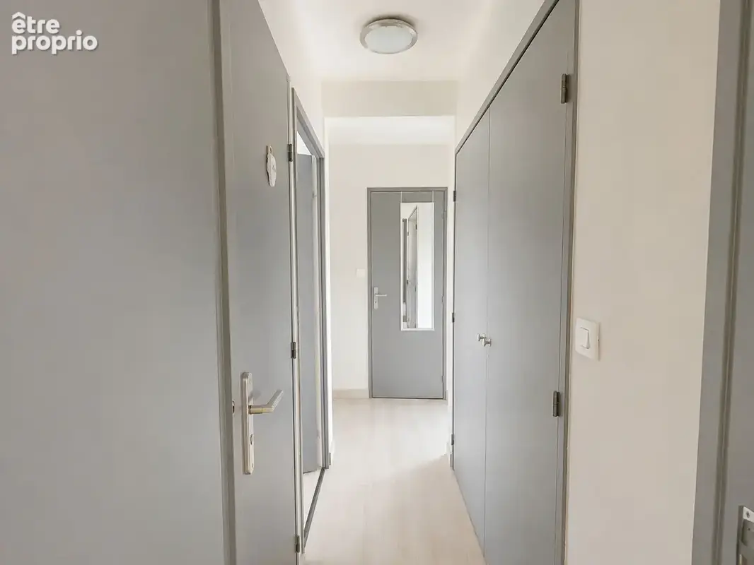 Appartement 3 pièces 68 m² à vendre à Toulon (83000) - photo 7