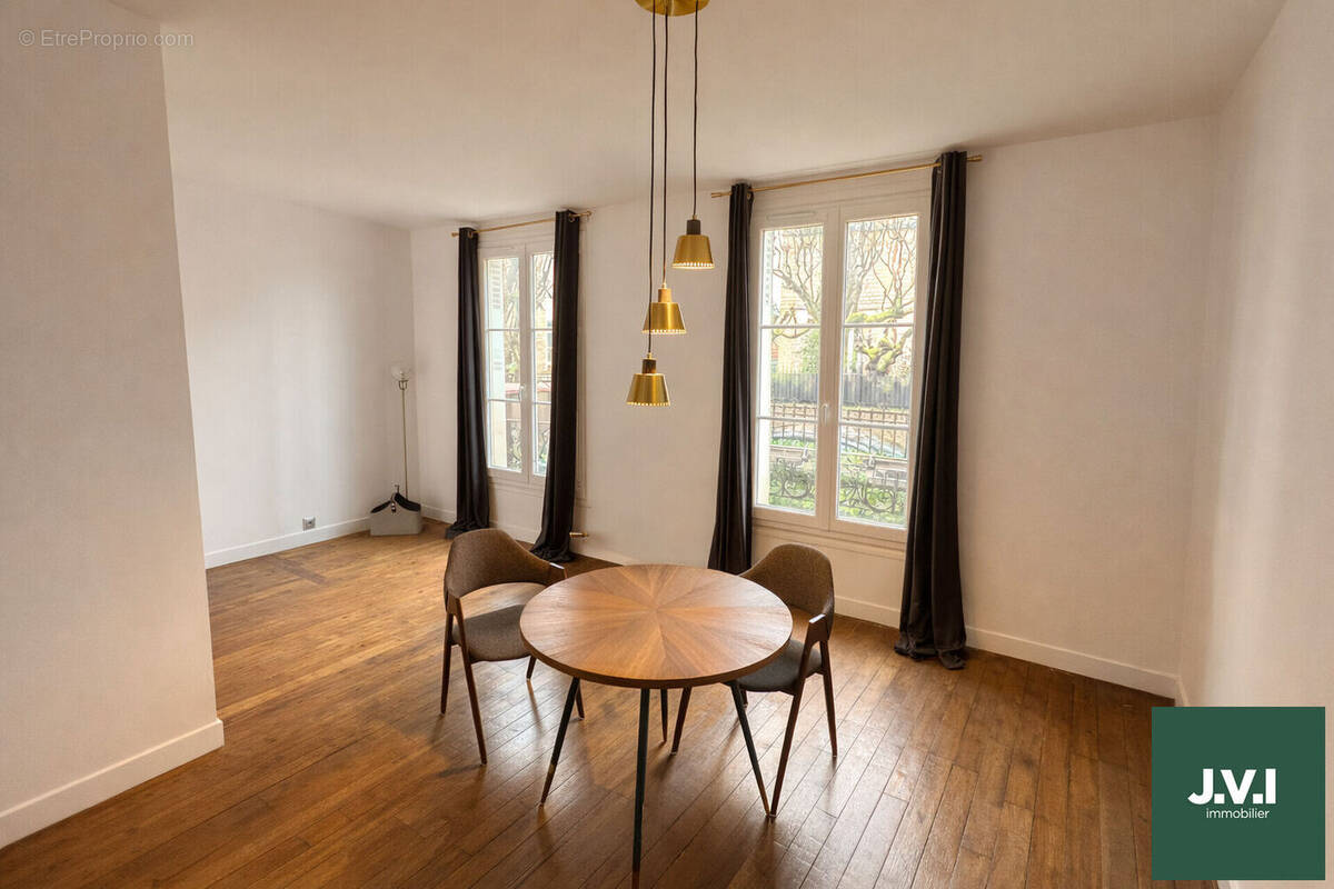 Appartement à ENGHIEN-LES-BAINS