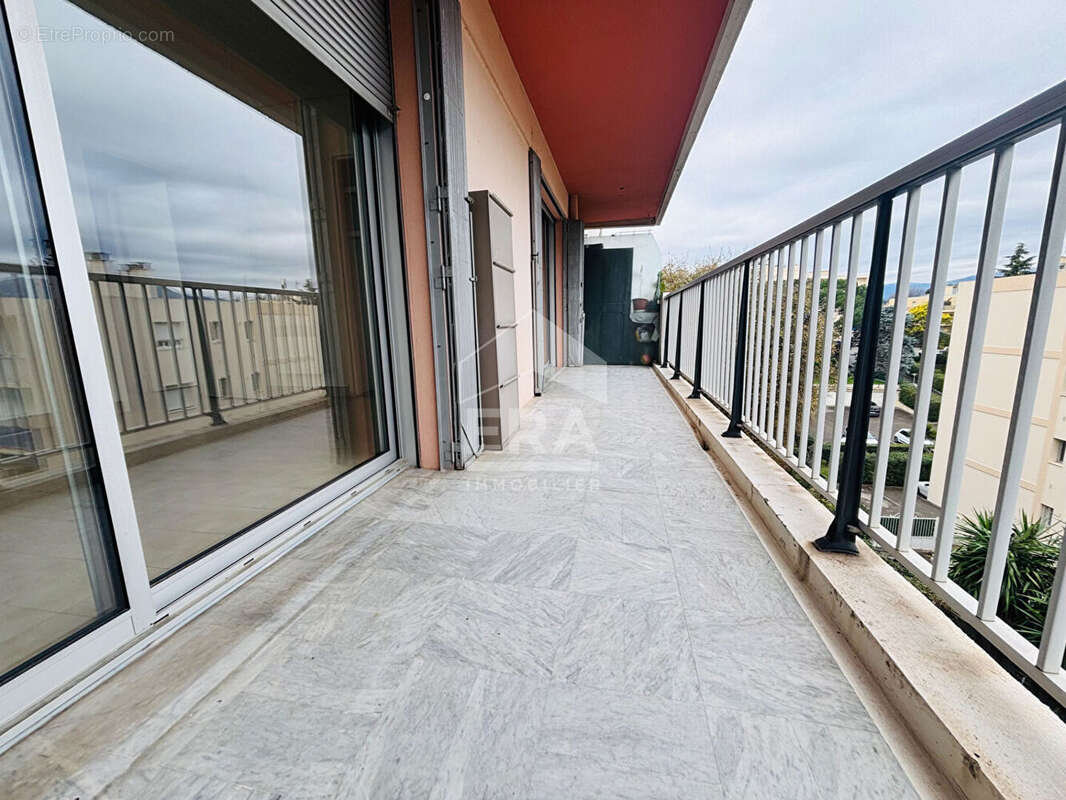 Appartement à CAGNES-SUR-MER