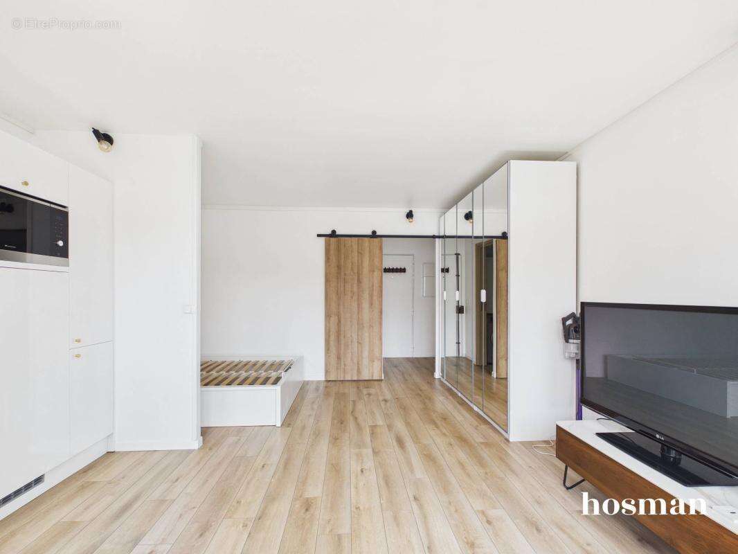 Coup de coeur - Studio de 29 m2 - Lumineux avec une vue dégagée - Rue Saint-Maur - Paris - photo 3