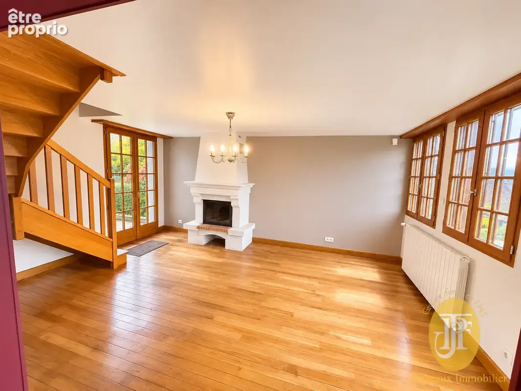Charmante maison en pierre sur 3000 m2 de terrain - photo 19