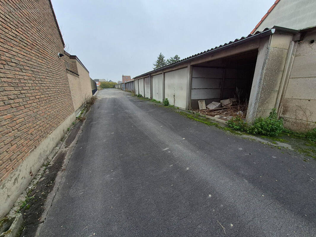 Parking à LA BASSEE