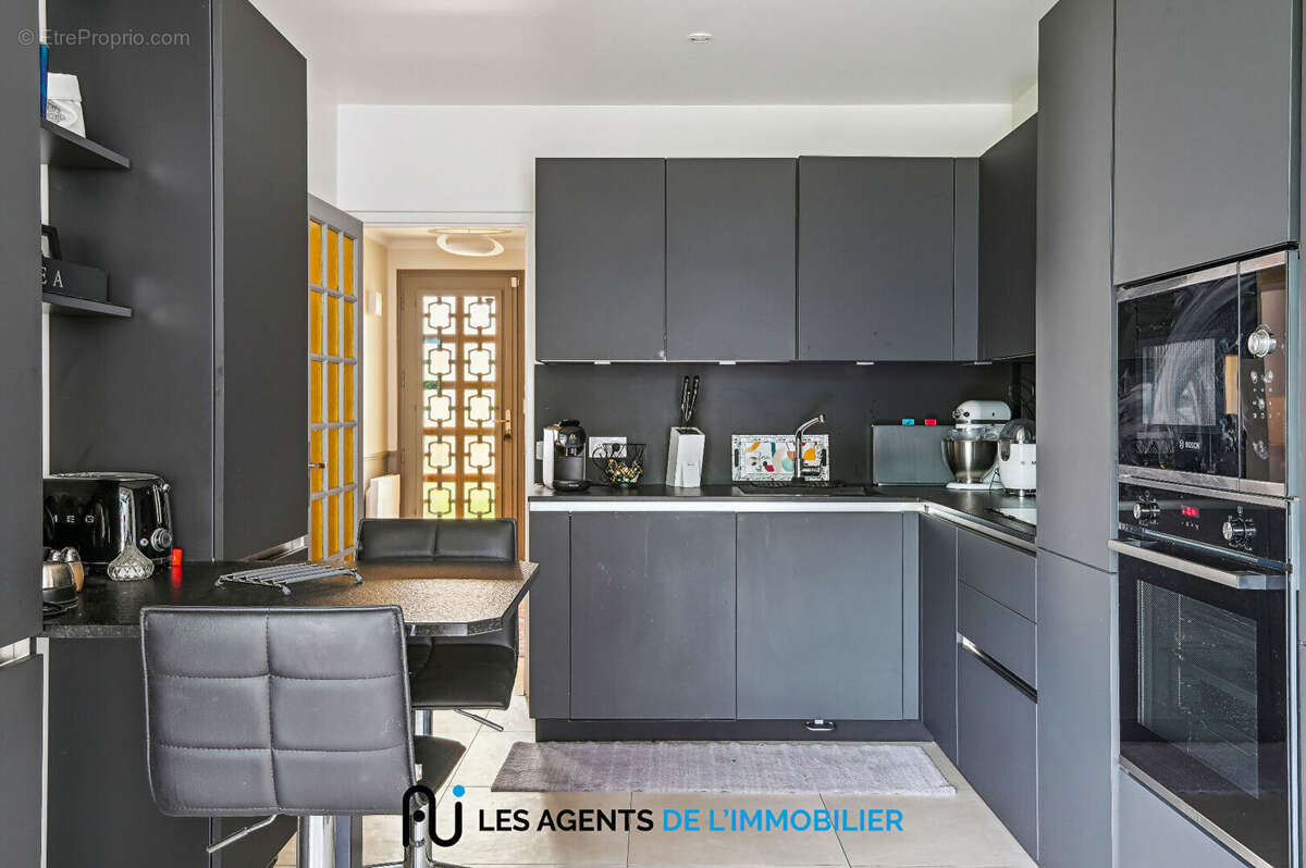 Maison à NANTERRE