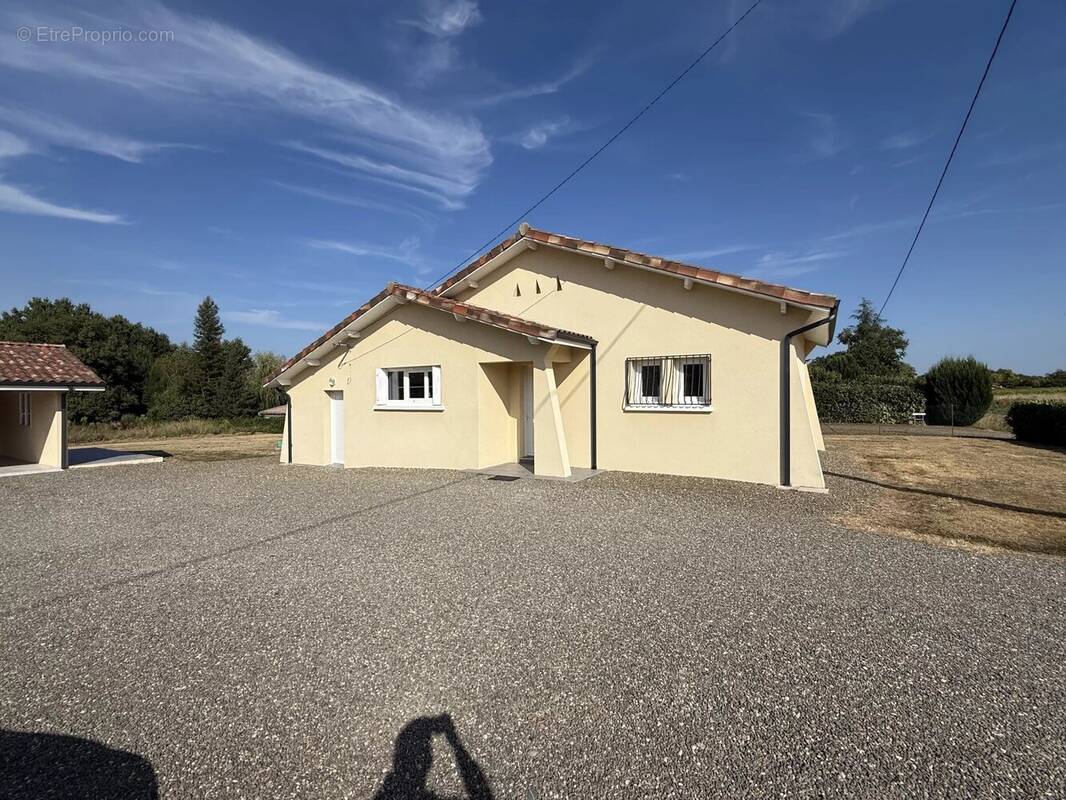 Maison à URGOSSE