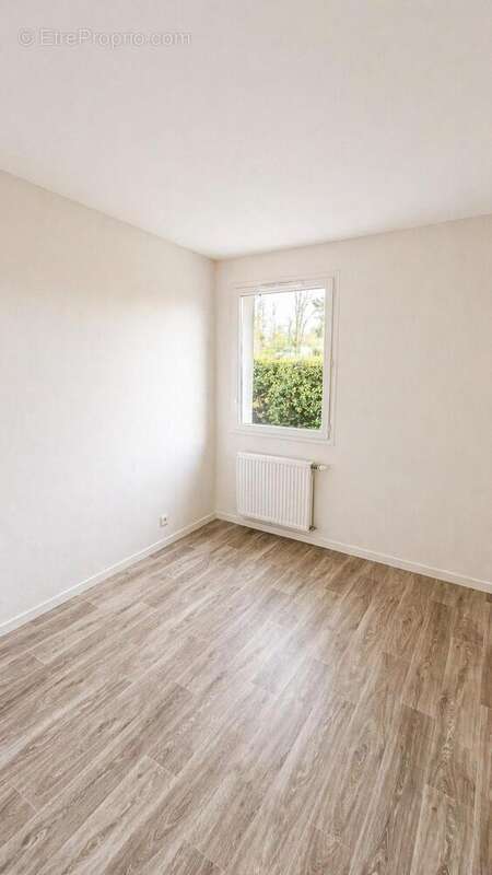 Photo 6 - Appartement à PAREMPUYRE