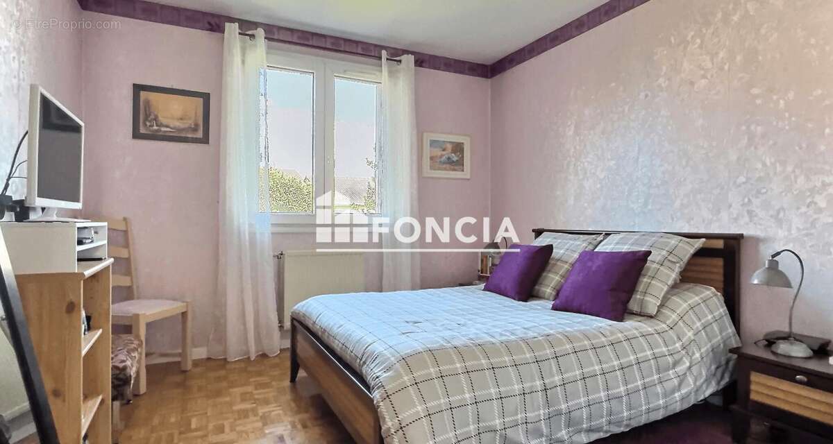 Appartement à SAINT-ETIENNE