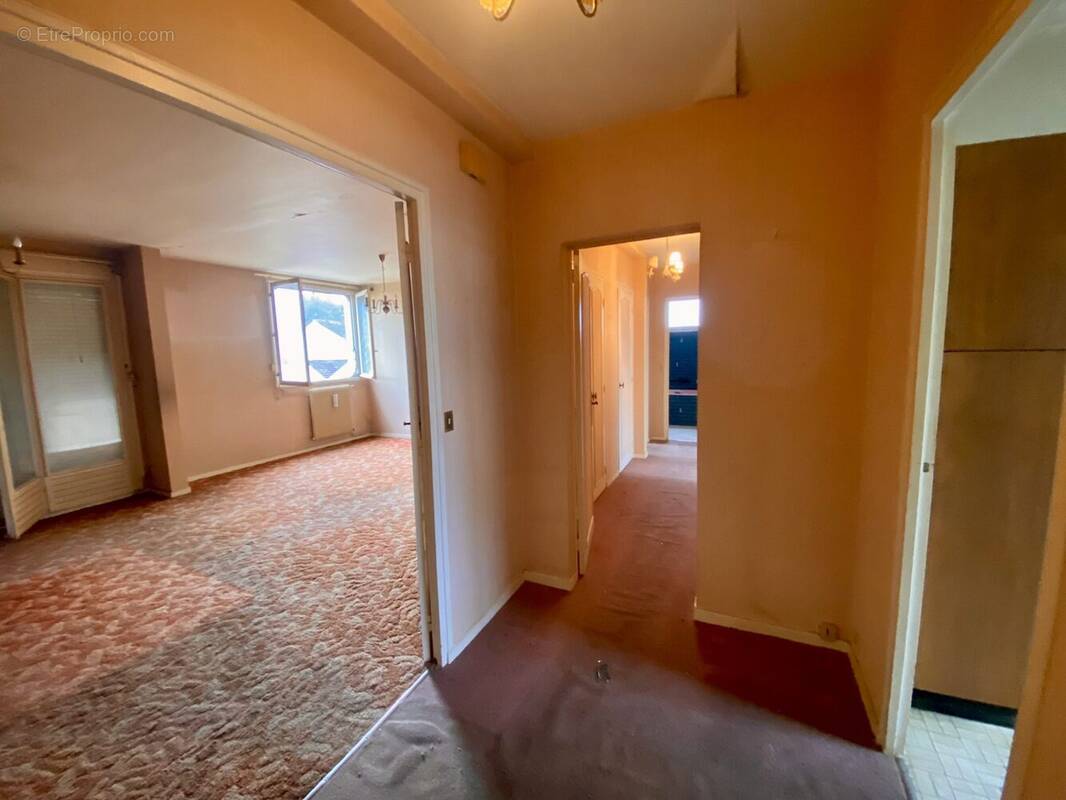 Appartement 97 m² à Perigueux  - photo 2