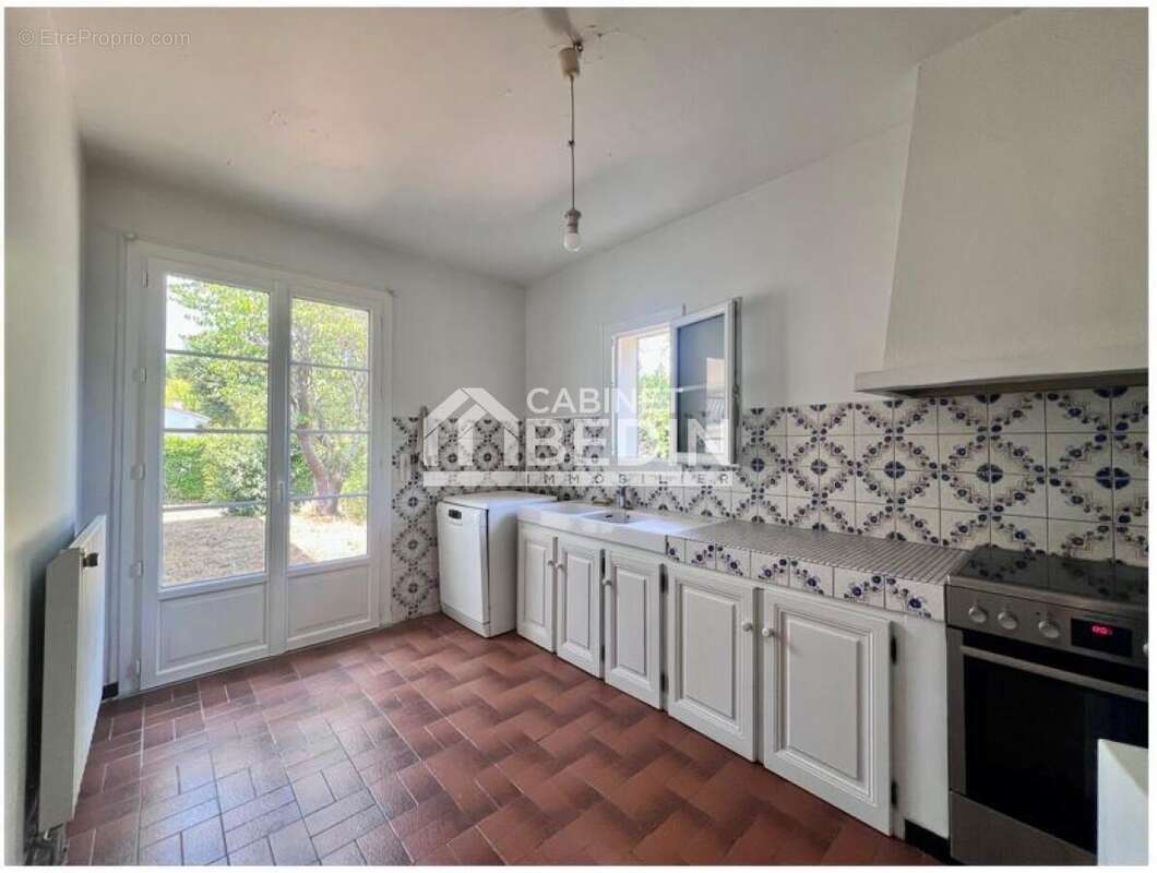 Maison à SAINT-SULPICE-ET-CAMEYRAC