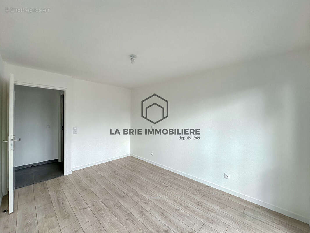 Appartement à VILLIERS-SUR-MARNE